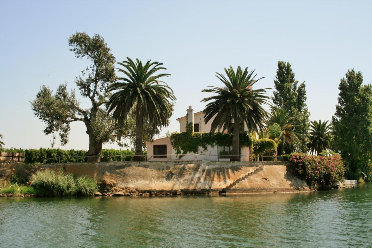 Laila Villa Riumar Luaran gambar